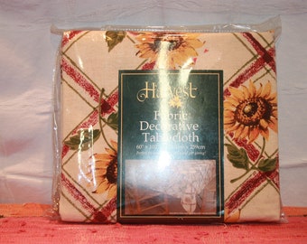 New Old Stock Harvest Sunflower Print Tablecloth 60 x 102 Oblong