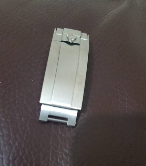 r1628 rolex watch price