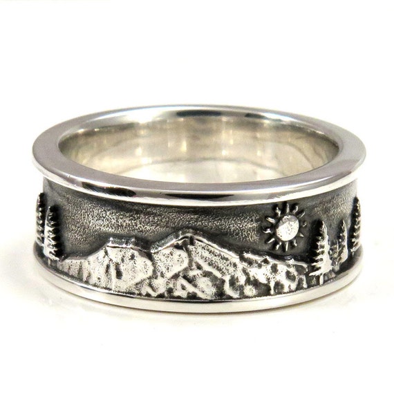 Mt. Shasta on a Sunny Day - Mens Silver Ring with Trees Forest Sun and Mountain
