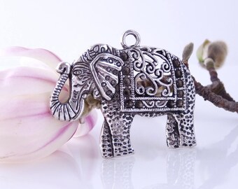 1 large Elephant pendant Ajoure 41 x 50 mm - silver