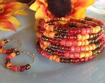 Seedbead bracelet, Fall jewelry, memorywire bracelet, hoop earrings,seedbead jewelry, trendy jewelry, handmade,handcrafted, trending jewelry