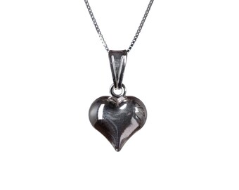 Sterling Silver Dainty Heart Necklace Handmade Free UK delivery Gift box and Gift bag included Simple Jewellery Minimal Elegant