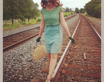 Sale! Vintage 1960s 60s Sea Foam Green Mad Men Lace and Crepe Dress