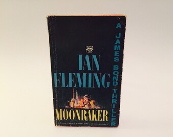Vintage Pop Culture Book Moonraker by Ian Fleming 1965 Paperback