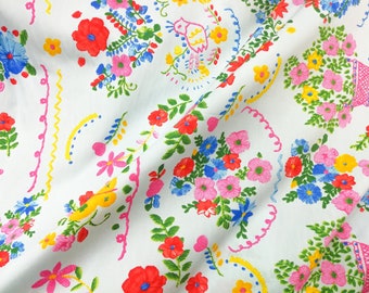 Quilt Cotton Fabric Retro Gipsy Floral Flower in Ivory Fat Quarter Half Yard or Yard