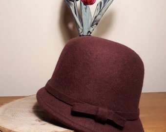 1920's style Cloche hat