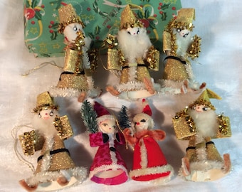 Miniature Santa Gold Lot Spun Cotton Heads Pipe Cleaner Trim