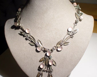 Vintage CAROL FELLEY Sterling Silver Floral Repousse Rose Quartz Gemstone NECKLACE