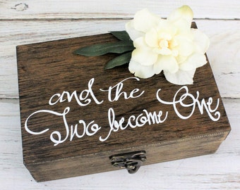 Personalized, Wedding Ring Box, Mr. and Mrs., Ring Bearer Box, Double Ring Box, Wedding Ring Holder, Ring Bearer Pillow, Rustic Ring Box