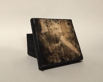 In mourning trinket box