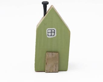 Green Miniature House Fridge Magnet, Refrigerator Magnet, Green Fridge Magnet, Tiny House Magnet, Handmade Wooden Magnet, Memo Board Magnet