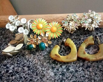 6 Pairs Vintage Clip On Earring Lot