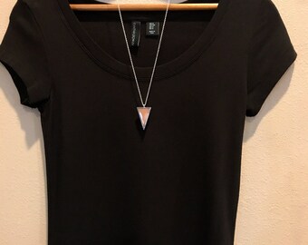 Swirl triangle pendant necklace