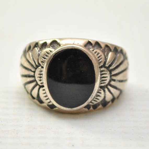Onyx Large Oval in Headress Sterling Silver Ring Sz 10 #8770