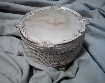 Vintage Vanity Powder Box 1960's
