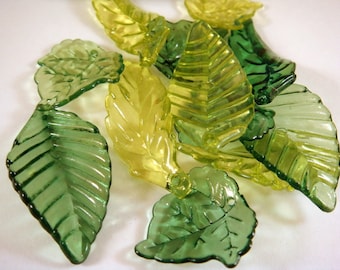 12 Acrylic Leaves Green Assortment - 12 pc - A1035-ASG12