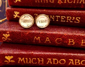 Outlander earrings, Jamie and Claire, Diana Gabaldon, book lover earrings