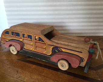 Vintage 1940's Cass Wooden Woody Station Wagon Pull Toy