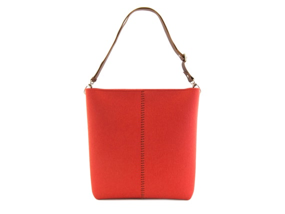 Large felt SHOULDER BAG with leather strap / orange bag / tote bag / felt tote / wool felt / made in Italy