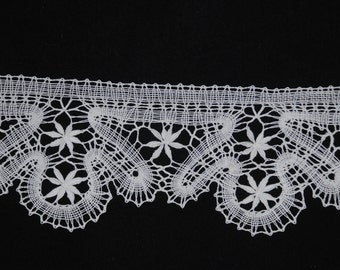 A decorative Russian bobbin lace
