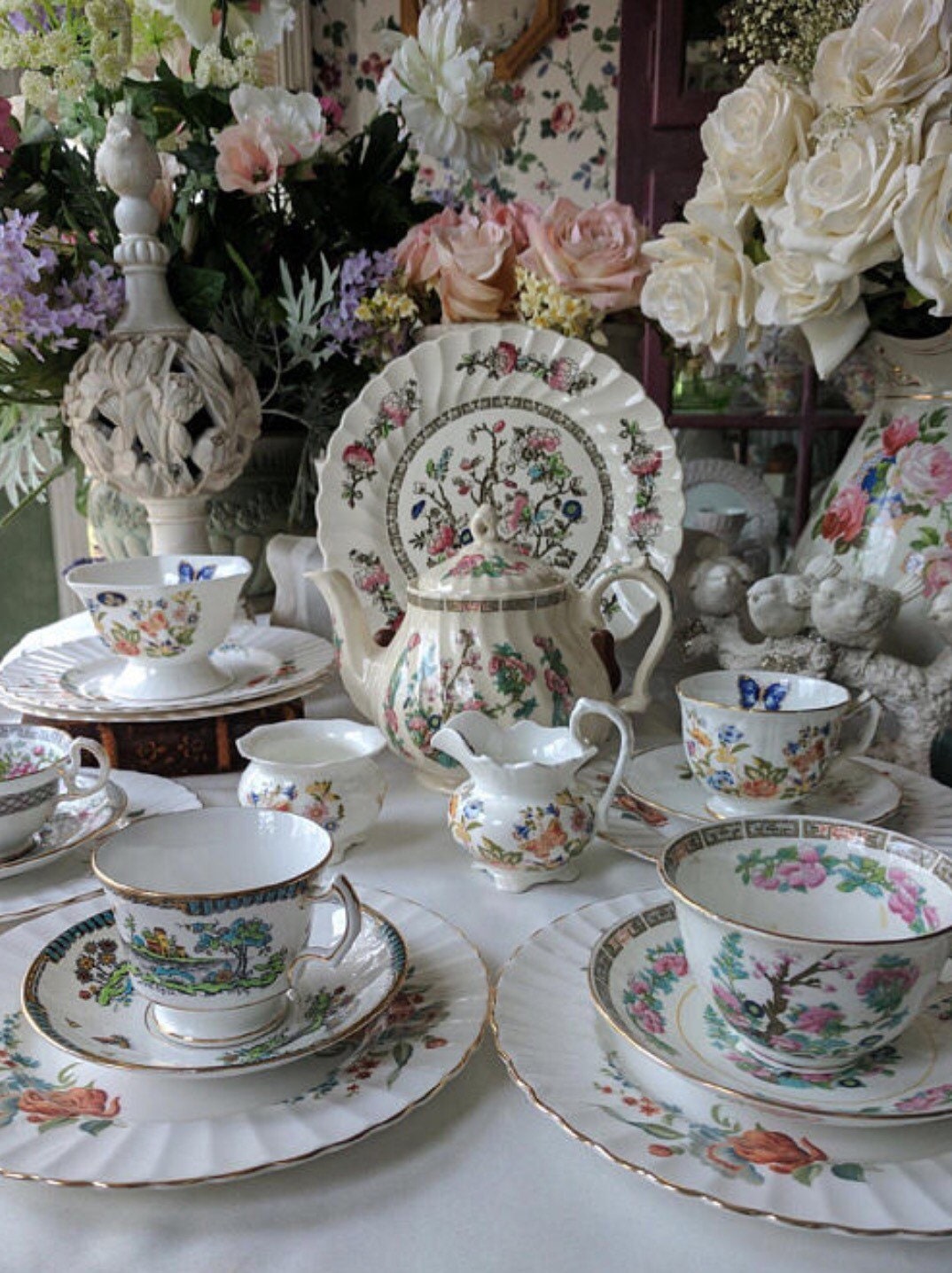 English Mismatched Tea Set for 4 Sadler Teapot Aynsley