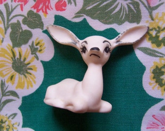 sweet little white porcelain deer figurine