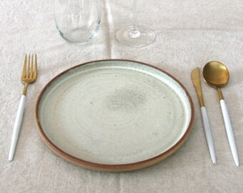 Ceramic Dinner Plate with Red clay - Matte White