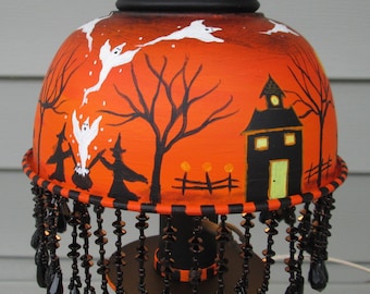 Halloween painting~*~halloween vintage tole lamp~*~folk art, ghosts, witches, trick or treat, haunted house, pumpkins, HAB