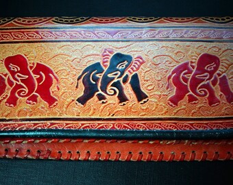 Vintage leather walet with elephants