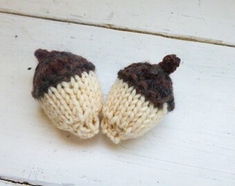 Knit Acorns, stuffed acorns, acorn bowl sitters, stuffed animals acorns