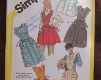 1983 Simplicity APRON PATTERN