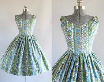 Vintage 1950s Dress / 50s Cotton Dress / Serbin of Florida Purple Turquoise and Green Floral Sun Dress S