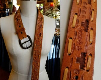 Vintage 70s hand tooled leather belt