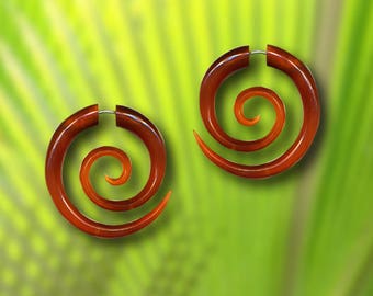 Large Amber Spiral Earrings, Fake Gauge Earrings, Rare Caramel Horn, Tribal Earrings, Fake Piercing, Fake Plugs, SA4