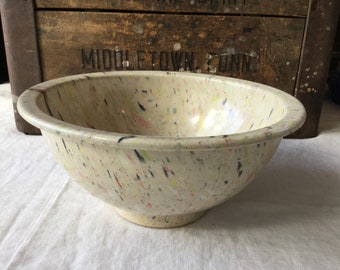 Vintage Texas Ware Confetti / Melamine / Mixing Bowl / 111 / Beige / Black / Yellow / Green / Red