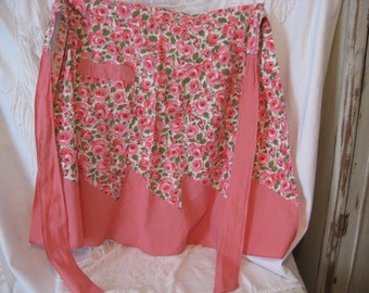 Cute Cute vintage pink roses apron with pink trim and detail
