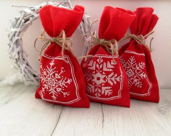 Christmas gift bags with handmade embroidery, gifts bags - 3 pieces, canvas santa sack, Gift red bags, Christmas bags with snowflakes.