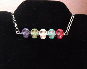 Spinning Skulls Day of the Dead Necklace - Sugar Skull, Dia de los Muertos, Loteria