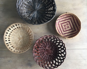 Set of 4 Vintage Baskets, Wall Hanging Baskets, Wall Baskets - Jungalow Style