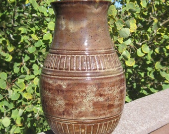 Vase CHRISTY in Earthtones - Visit shop for more Handmade Pottery