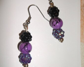 Earrings green hex beads