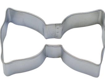 Bow tie Cookie Cutter 3.5"- bowtie cookie cutter, dress clothes cookie cutter, Derby cookie cutter KD23