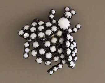 Unique vintage Figural bee brooch