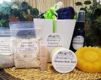 Expecting Mommy Gift Basket - Mom to Be Gift - New Mom Gift Basket - Bath & Beauty Gift Basket - All Natural - Lavender Gift Basket