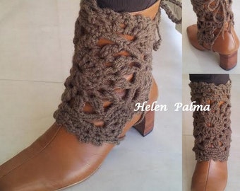 Crocheted legwarmers, bootcuffs