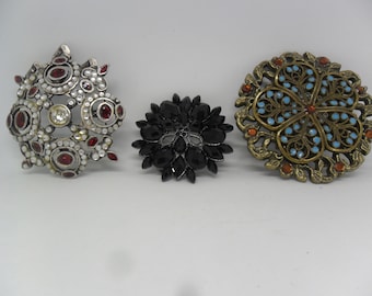 SALE ON 3 Beautiful broken Buckles for upcycling or jewellery making