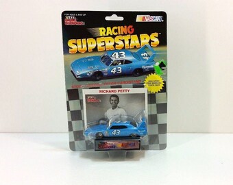 Vintage 1991 Collectible Richard Petty Racing Superstars Diecast Car