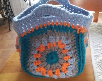 Vintage granny beach bag