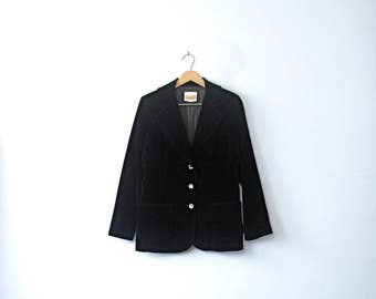 Vintage 70's black velvet blazer, velvet jacket, black blazer, women's size 8 / 10 medium