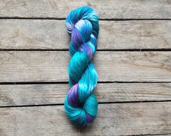 Handdyed MCN Sockyarn, OOAK Sockyarn, 80/10/10 SW Merino/Cashmere/Nylon
